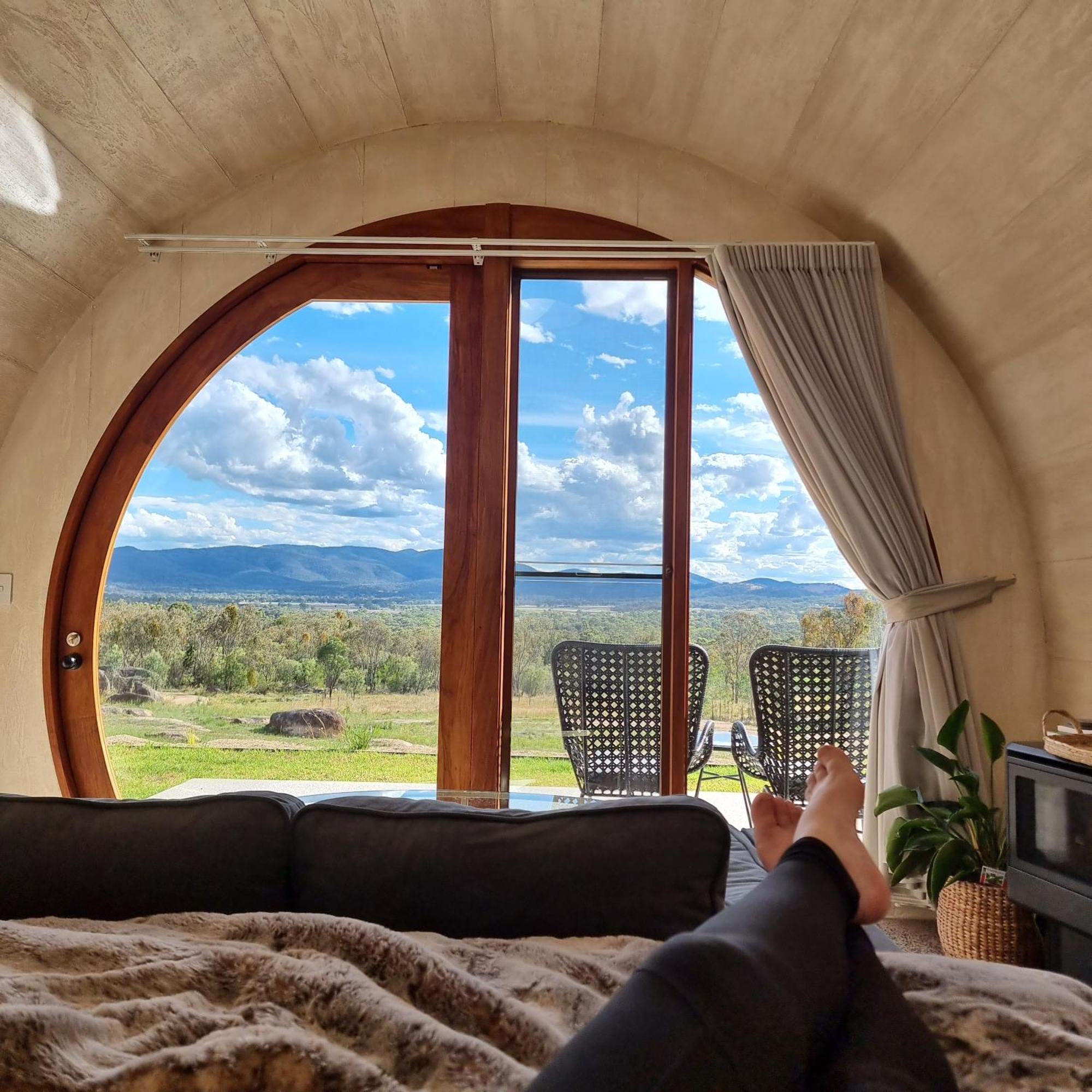 Chalet Barrel View Luxury Ballandean