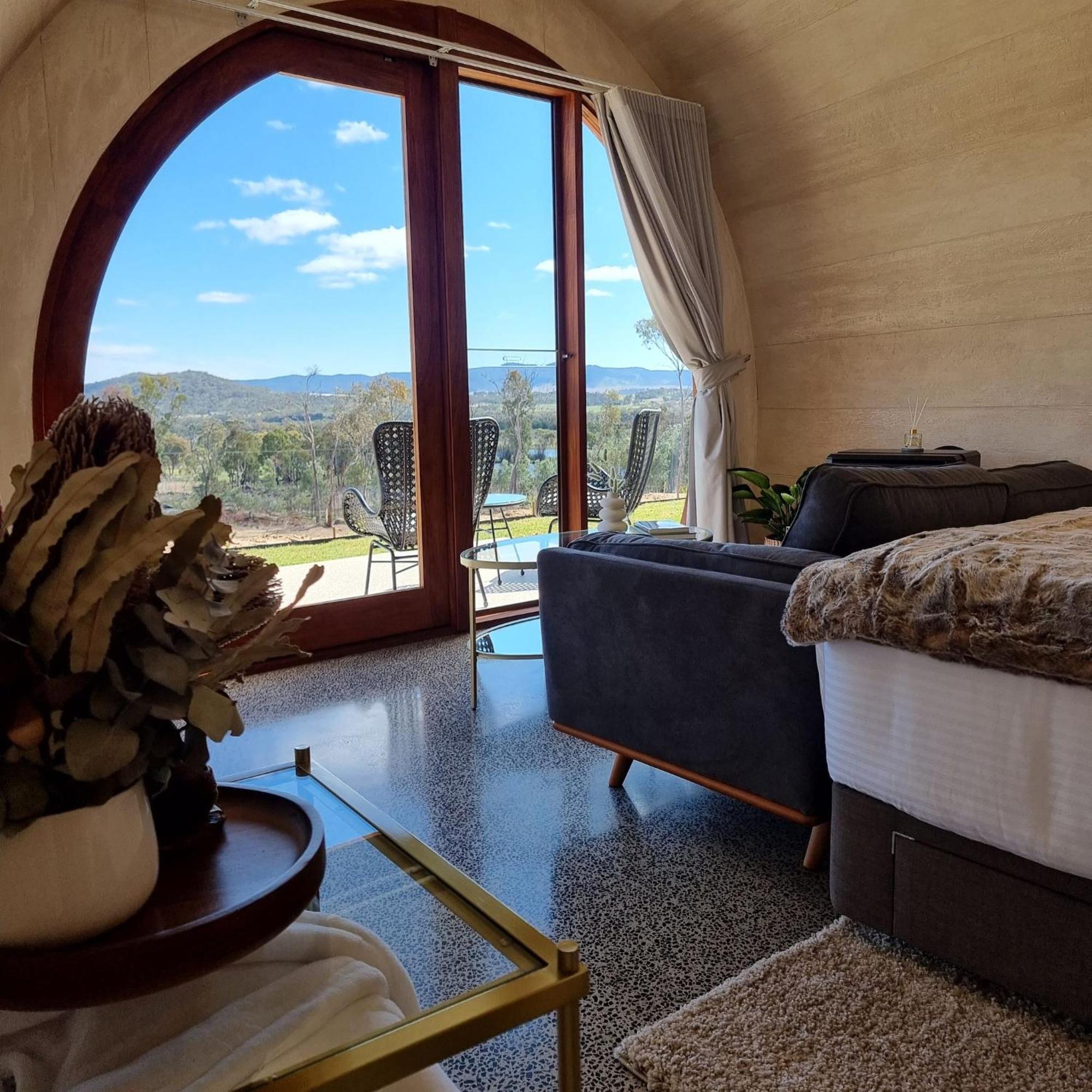 Barrel View Luxury * Ballandean